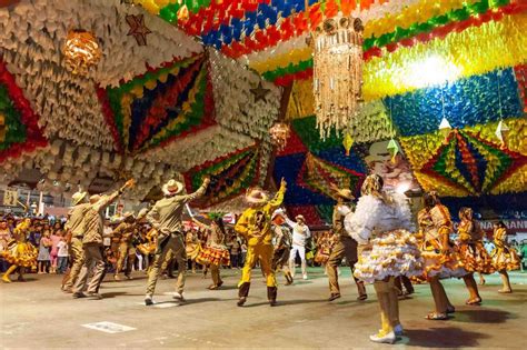 voai são joão senior|Raízes do São João Brasileiro: História e Tradição.